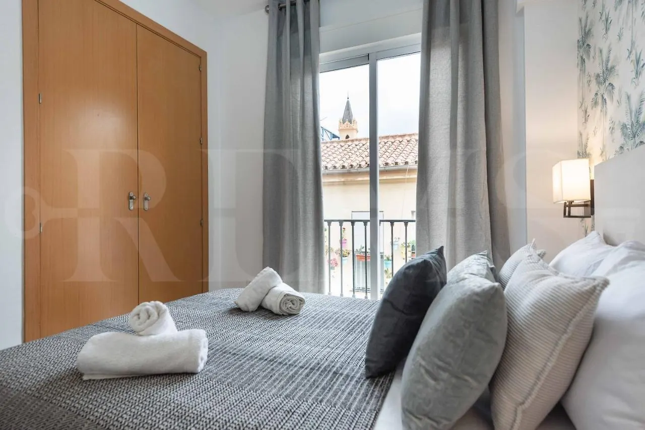 Lovely Duplex With Private Parking Near City Center By Rems Málaga Apartamento