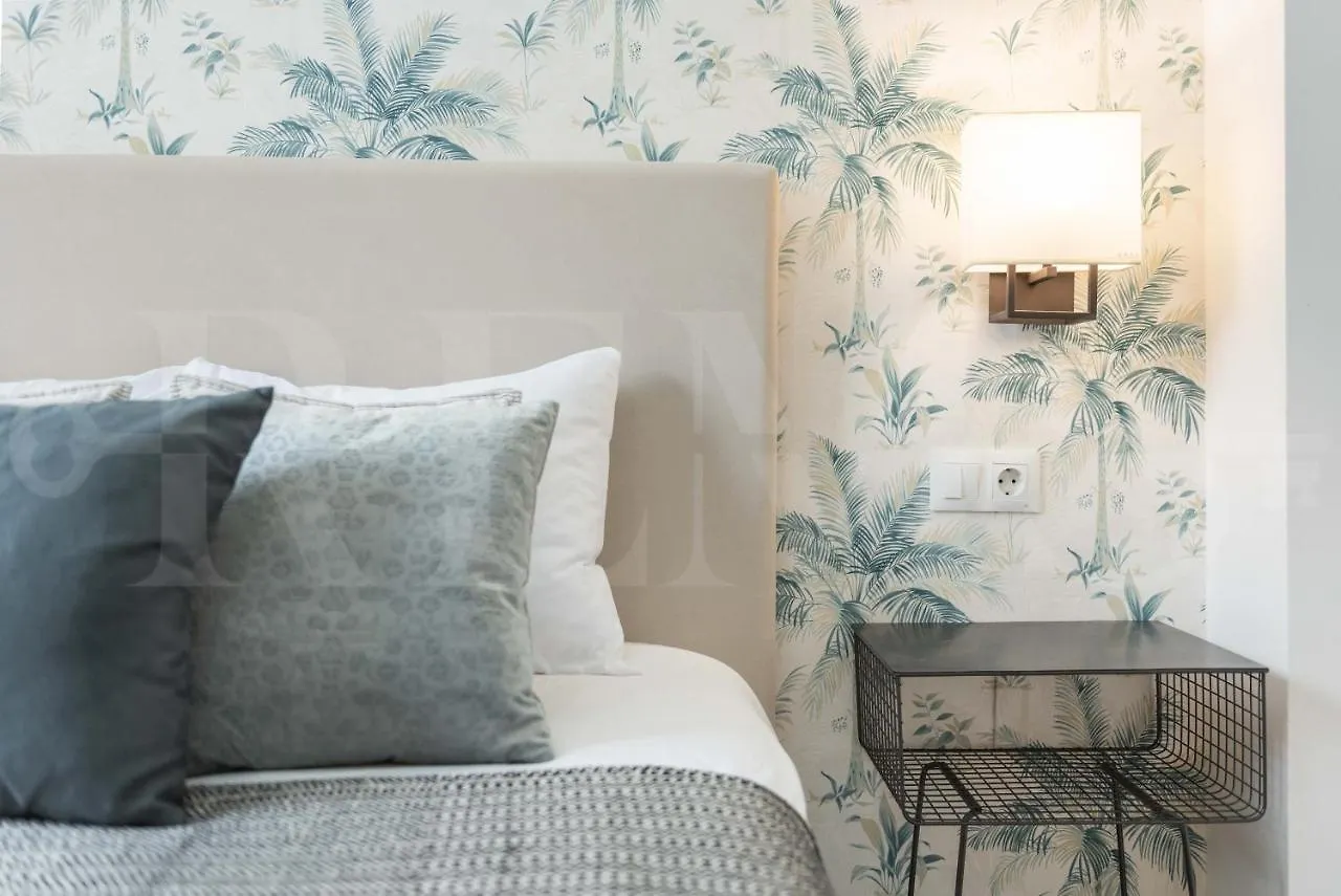 Lovely Duplex With Private Parking Near City Center By Rems Málaga España